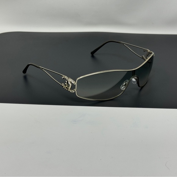 Chanel RARE 4072 Shield Crystal Studded CC Vintage Y2K Sunglasses - Picture 4 of 16